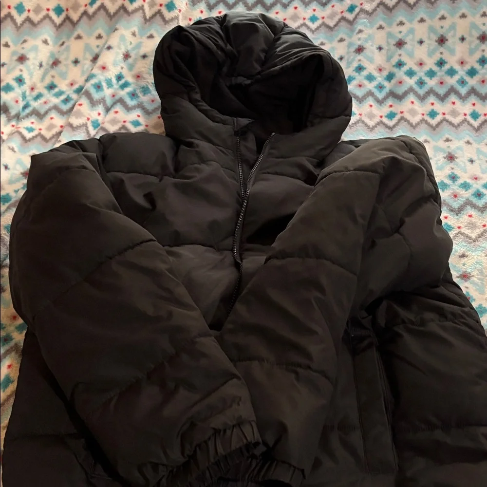 Swiss Tech Kids Black Hooded Puffer Jacket